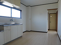 里泉都・ヨシミ 2階2DKのリビング/ダイニング