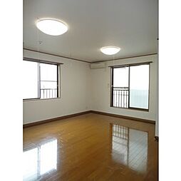 イーストビレッジ 2階ワンルームのリビング/ダイニング