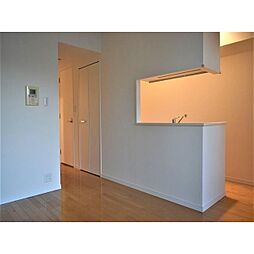 ルクレ新川レジデンス 4階1LDKのリビング/ダイニング