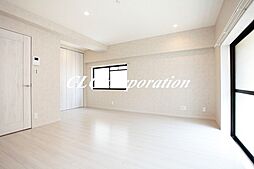 東京メトロ有楽町線 新富町駅 徒歩2分