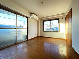 ピオーネ綾瀬 3階1Kのリビング/ダイニング