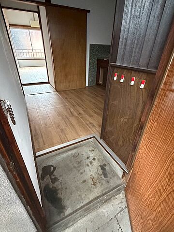 玄関