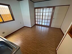 ティ・シャトル 2階2DKのリビング/ダイニング