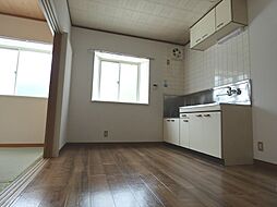 メゾンドイリス 1階2DKのリビング/ダイニング