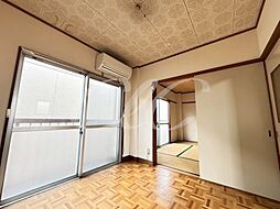 ホワイトハイツ 2階2DKのリビング/ダイニング