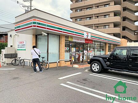 セブンイレブン明石硯町店(300m)