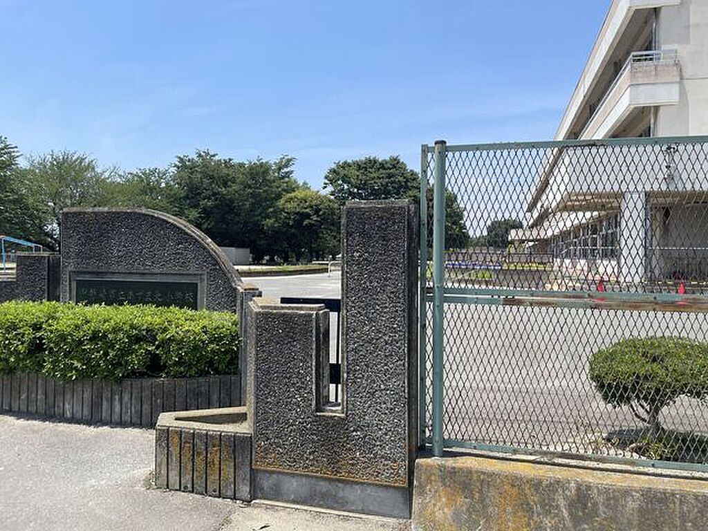 detached 群馬県伊勢崎市国定町2丁目