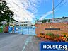 周辺：川西市立清和台中学校 930m