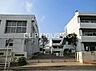 周辺：横浜市立東永谷中学校 徒歩3分。 240m