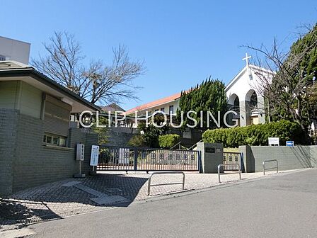 私立青山学院横浜英和中学校 徒歩9分。 690m