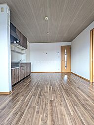 グレース岸田 3階2LDKのリビング/ダイニング