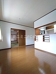 島ハイツ 2階4LDKのリビング/ダイニング