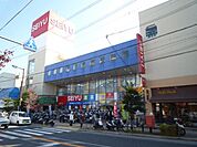 西友千代田店（1666m）
