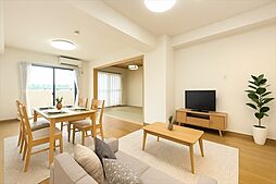 ライオンズマンション左京山第5:リビング