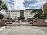 周辺：名古屋市立鳴海中学校【教育目標】○自主性・創造性の育成　○道徳的判断力の育成　○強健な身体の育成　【学校努力点】『認め合い、自ら考える鳴中生』 980m