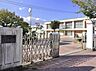 周辺：平子小学校校訓：強く・正しく・美しく心も体もたくましく育ってほしいルールや約束を守り、あいさつがしっかりできるようになってほしいいつも笑顔で、人との絆を大切にしてほしい 480m