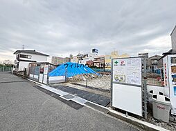 4 / 38