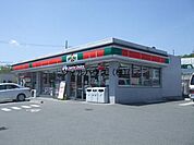 サンクス狭山今熊店 213m