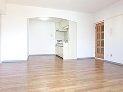 カーサ三国ヶ丘 4階3LDKのリビング/ダイニング