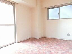 イルグランディ 4階1Kのリビング/ダイニング