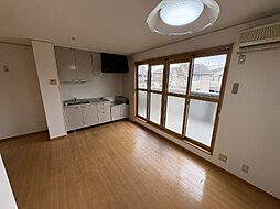 フラーリッシュ 2階2LDKのリビング/ダイニング