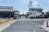 その他：季節ごとの移ろいを感じられる豊かな表情。新生活の始まりにふさわしい舞台です。