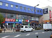 西友千代田店 1413m