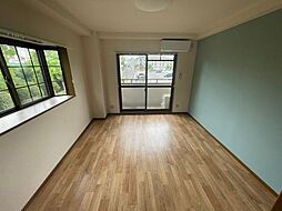 CASA DE TSUZUYAMADAI 2階1Kのリビング/ダイニング