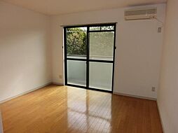 ウイング 1階1Kのリビング/ダイニング