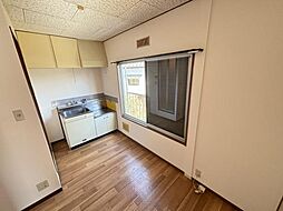 ジュネス金剛 2階1Kのリビング/ダイニング