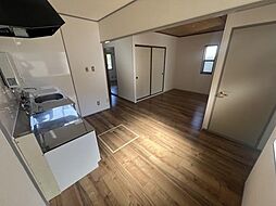 シャトードイワネ16号館 1階2LDKのリビング/ダイニング