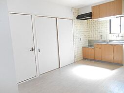 ブルーム北花田 1階3DKのリビング/ダイニング