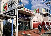 デイリーカナート中百舌鳥店 318m