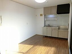 ハイカムール木下 2階2LDKのリビング/ダイニング