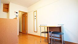 レオパレスサンシャイン陵南 1階1Kの室内