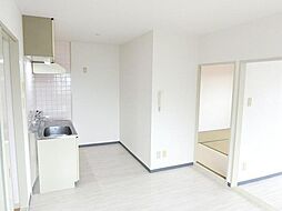 ラ・ルミエール 3階3DKのリビング/ダイニング