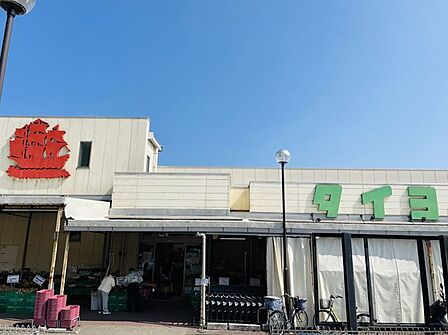 ◇スーパータイヨー千葉店 「スーパータイヨー千葉店」まで740m (徒歩10分)品揃え豊富で毎日の食卓を支える、新鮮で安心なスーパーです。