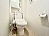 トイレ：【トイレ】清潔感のある快適なトイレです。毎日気持ちよく使えます。