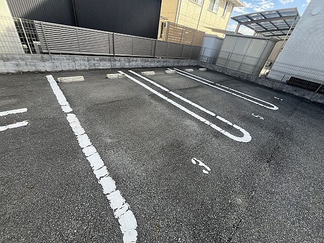 4 / 5