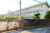八幡小学校