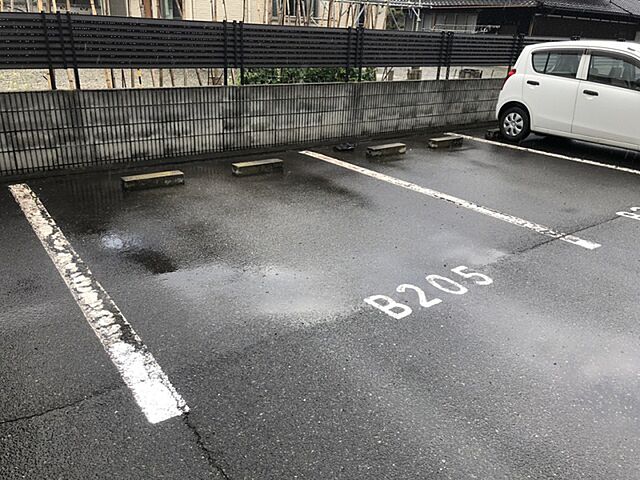 6 / 13