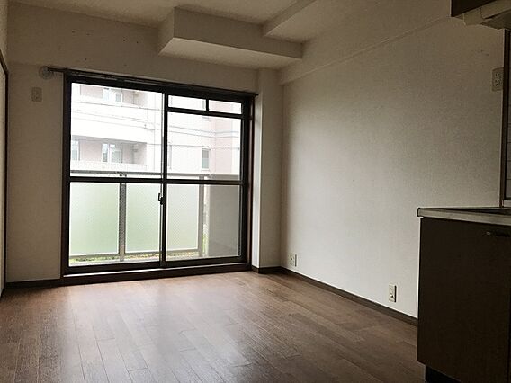 ベアーズ土山_内装_0