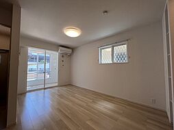 オイコスオニロ相生D 1階1LDKのリビング/ダイニング