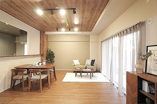 リビング/ダイニング