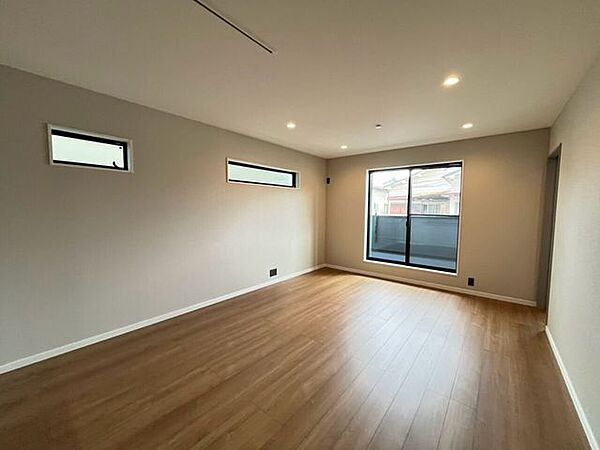 洋室を拡大表示