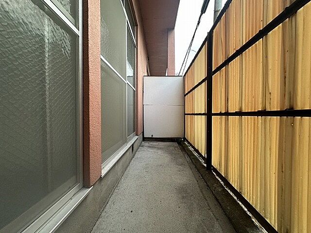 バルコニー