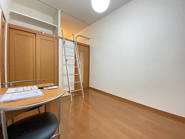 寝室