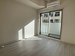 阪急宝塚本線 三国駅 徒歩8分の賃貸マンション 2階1Kのリビング/ダイニング