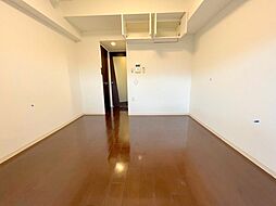 JR東海道・山陽本線 新大阪駅 徒歩3分の賃貸マンション 11階1Kのリビング/ダイニング