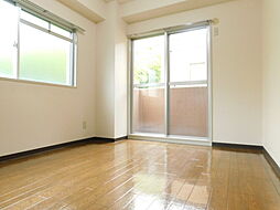 北大阪急行電鉄 箕面船場阪大前駅 徒歩13分の賃貸マンション 3階3LDKのリビング/ダイニング